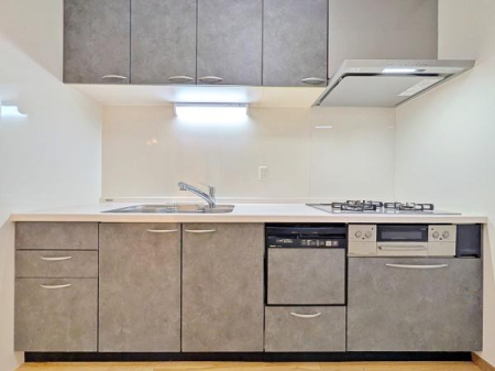 �_�ސ쌧���l�s�_�ސ��H�򒬂̒��È�ˌ��ẴL�b�`��