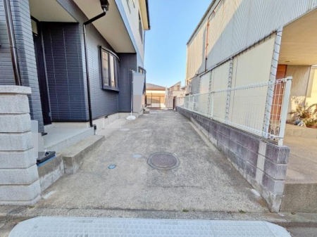 �_�ސ쌧����s���������J4���ڂ̒��È�ˌ��Ă̒��ԏ�