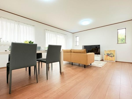 �_�ސ쌧���s�{�O�擌�L�n3���ڂ̐V�z��ˌ��Ẵ��r���O