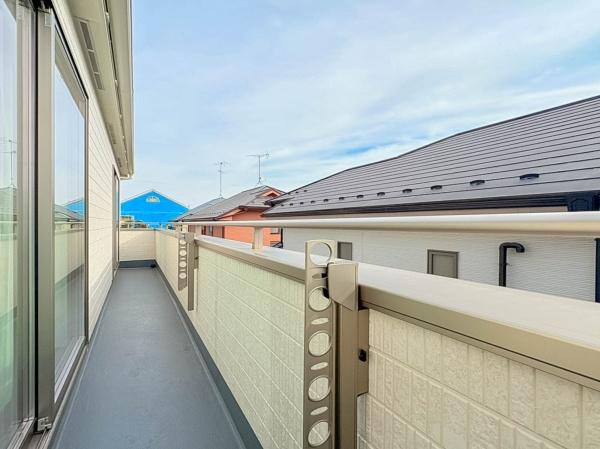 �_�ސ쌧���s�{�O�擌�L�n3���ڂ̐V�z��ˌ��Ẵo���R�j�[