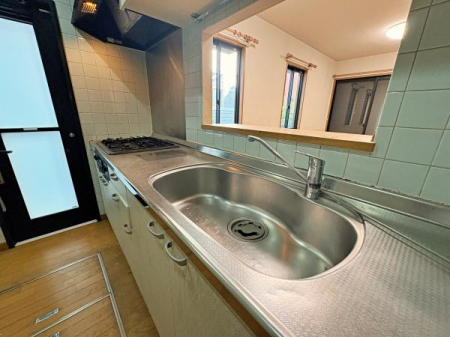 �_�ސ쌧����s����2���ڂ̒��È�ˌ��ẴL�b�`��