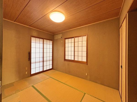 �_�ސ쌧����s����2���ڂ̒��È�ˌ��Ă̘a��