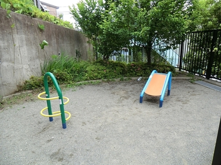 �_�ސ쌧����s����2���ڂ̒��È�ˌ��Ă̎��ӊ�