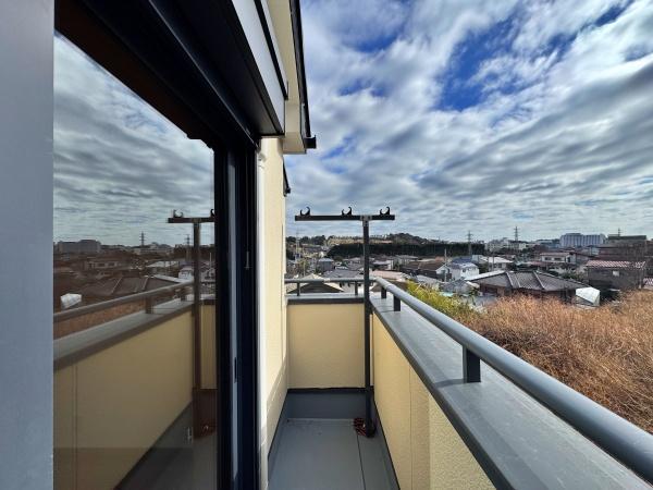 �_�ސ쌧����s����4���ڂ̒��È�ˌ��Ẵo���R�j�[