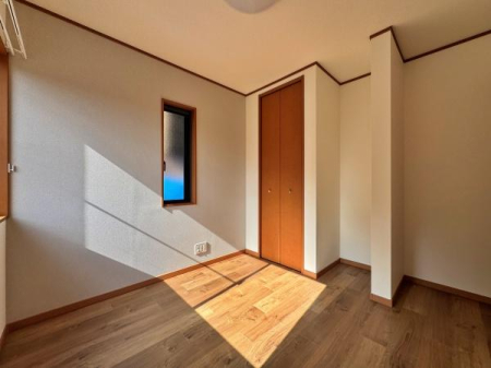 �_�ސ쌧����s����4���ڂ̒��È�ˌ��Ă̐Q��