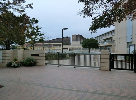 �_�ސ쌧���l�s�s�}�抝�P�蓌5���ڂ̒��È�ˌ��Ă̎��ӊ�