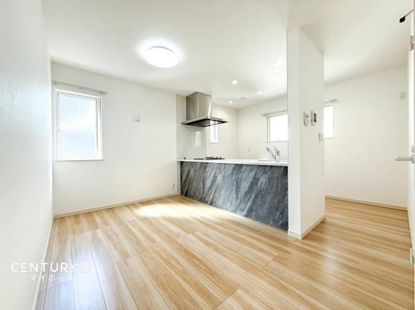 �_�ސ쌧���l�s���J�戢�v�a��2���ڂ̐V�z��ˌ��Ẵ��r���O