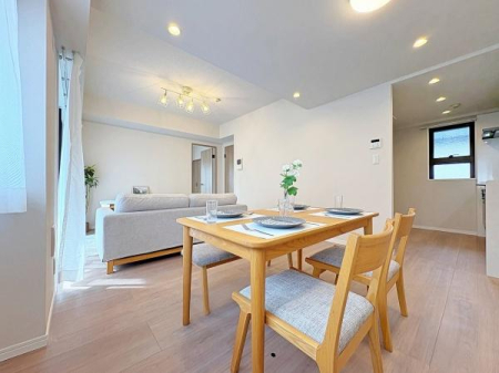 �_�ސ쌧�C�V���s����3���ڂ̒��Ã}���V�����̃��r���O