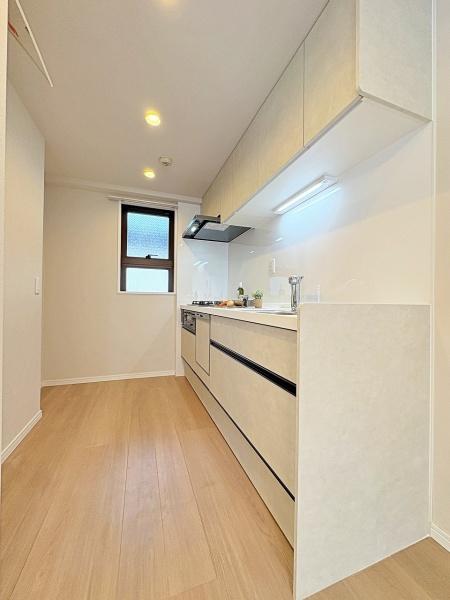 �_�ސ쌧�C�V���s����3���ڂ̒��Ã}���V�����̃L�b�`��