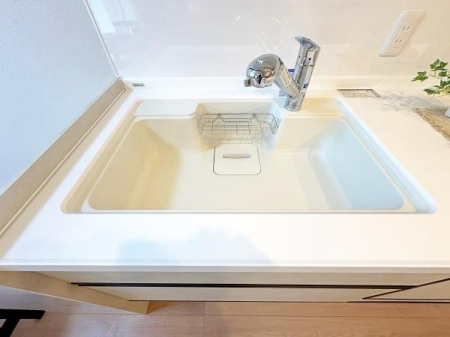 �_�ސ쌧���l�s�ۓy�P�J��@��1���ڂ̒��Ã}���V�����̃L�b�`��