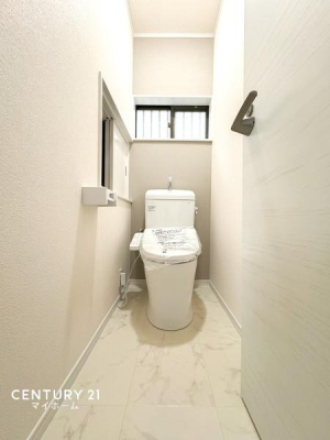 �_�ސ쌧���l�s��q��ꓪ1���ڂ̒��È�ˌ��Ẵg�C��