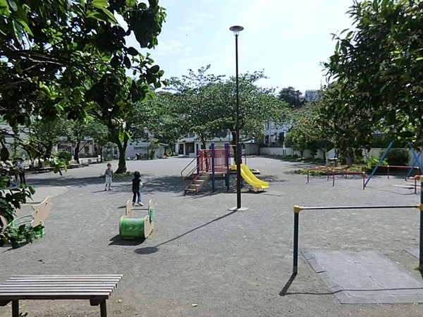 �_�ސ쌧���l�s��q��ꓪ1���ڂ̒��È�ˌ��Ă̎��ӊ�