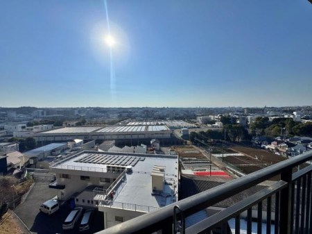 �_�ސ쌧���l�s�s�}�捲�]�˒��̒��Ã}���V�����̏Z�˂���̒��]�ʐ^