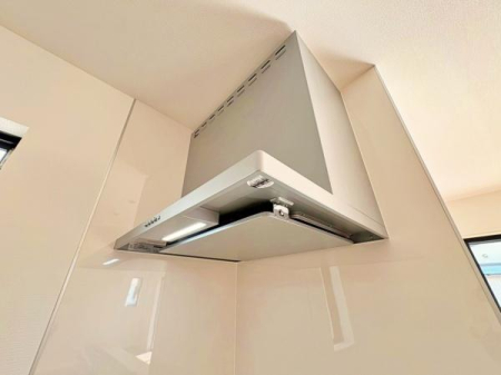 �_�ސ쌧���l�s�ۓy�P�J�抙�J���̐V�z��ˌ��ẴL�b�`��