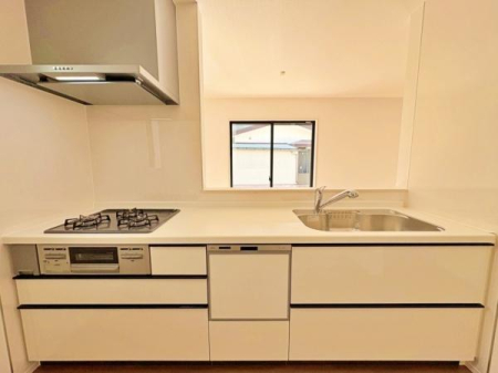 �_�ސ쌧���l�s�ۓy�P�J�抙�J���̐V�z��ˌ��ẴL�b�`��