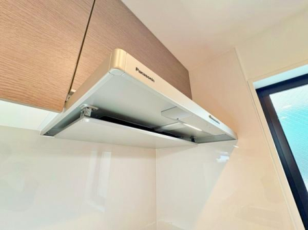 �_�ސ쌧���l�s��q�撆�l���̐V�z��ˌ��ẴL�b�`��