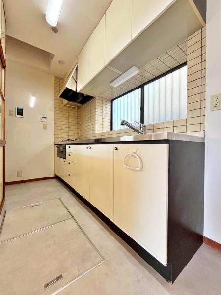 �_�ސ쌧���l�s�`���`���1���ڂ̒��È�ˌ��ẴL�b�`��