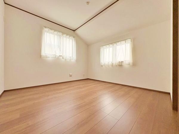 �_�ސ쌧���l�s�`��擌�i�J1���ڂ̐V�z��ˌ��Ă̗m��