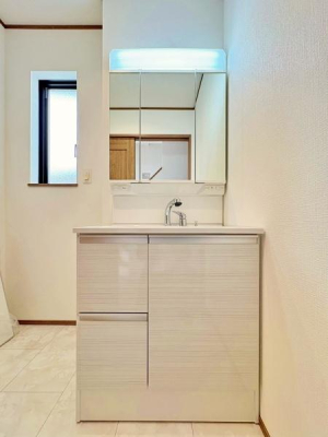 �_�ސ쌧���l�s�`��擌�i�J1���ڂ̐V�z��ˌ��Ă̐��ʑ�E���ʏ�