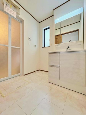 �_�ސ쌧���l�s�`��擌�i�J1���ڂ̐V�z��ˌ��Ă̐��ʑ�E���ʏ�