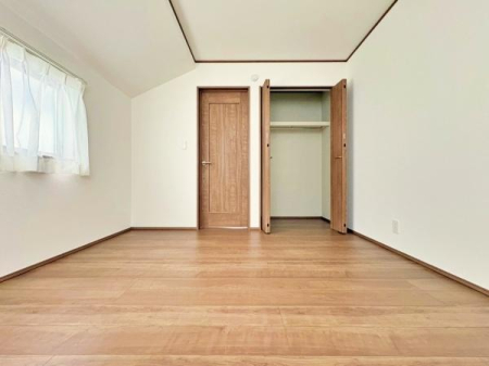 �_�ސ쌧���l�s�`��擌�i�J1���ڂ̐V�z��ˌ��Ă̗m��