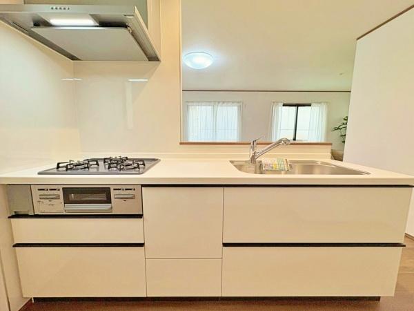 �_�ސ쌧���l�s�`��擌�i�J1���ڂ̐V�z��ˌ��ẴL�b�`��