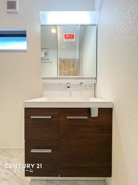 �_�ސ쌧���l�s�˒ˋ拂�򒬂̒��È�ˌ��Ă̐��ʑ�E���ʏ�