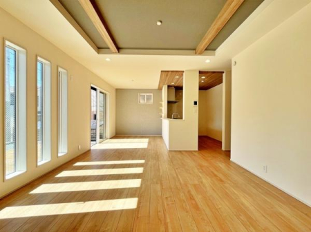 �_�ސ쌧���l�s�`�����쒆��2���ڂ̐V�z��ˌ��Ẵ��r���O