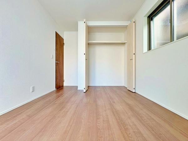 �_�ސ쌧���s���揬�c6���ڂ̐V�z��ˌ��Ă̗m��