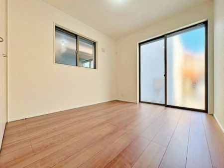 �_�ސ쌧���s���揬�c6���ڂ̐V�z��ˌ��Ă̗m��