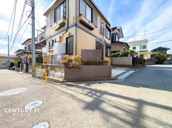 �_�ސ쌧���l�s�ߌ����̋{2���ڂ̒��È�ˌ��Ă̑O�ʓ��H�܂ތ��n�ʐ^