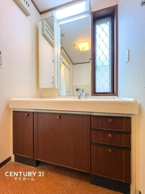 �_�ސ쌧���l�s�ߌ����̋{2���ڂ̒��È�ˌ��Ă̐��ʑ�E���ʏ�