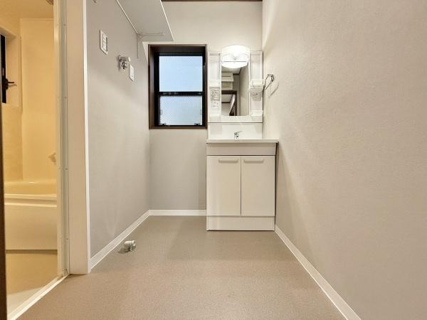 �_�ސ쌧���l�s���O�t��̒��È�ˌ��Ă̐��ʑ�E���ʏ�