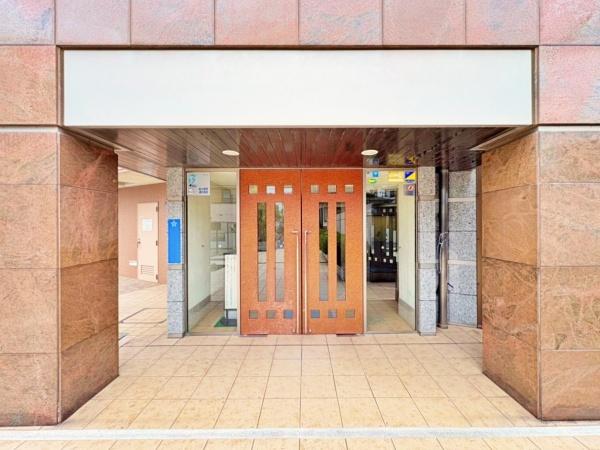 �_�ސ쌧���l�s���i�c�R����̒��Ã}���V�����̃G���g�����X