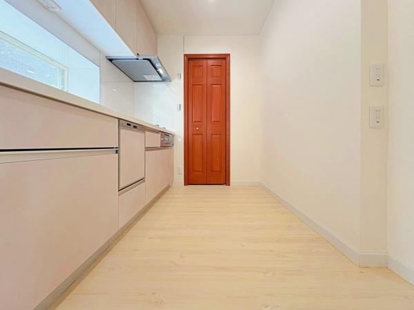 �_�ސ쌧���l�s�t�悷�݂悵��̒��È�ˌ��ẴL�b�`��