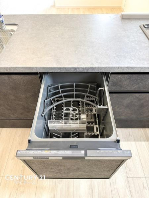 �_�ސ쌧���l�s���剪3���ڂ̐V�z��ˌ��ẴL�b�`��