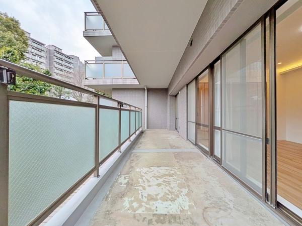 �_�ސ쌧���l�s�ۓy�P�J�敧�����̒��Ã}���V�����̃o���R�j�[