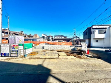 �_�ސ쌧��a�s��a�c�̐V�z��ˌ��Ă̑O�ʓ��H�܂ތ��n�ʐ^