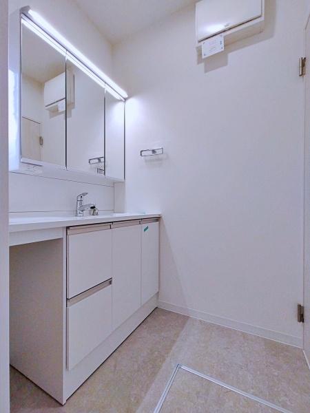 �_�ސ쌧���l�s�t��������u��2���ڂ̒��È�ˌ��Ă̐��ʑ�E���ʏ�