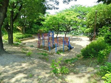 �_�ސ쌧���l�s�΋��R3���ڂ̒��È�ˌ��Ă̎��ӊ�