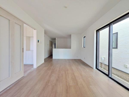 �_�ސ쌧����s�Ó��6���ڂ̐V�z��ˌ��Ẵ��r���O