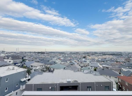 �_�ސ쌧���s�����扤�T����1���ڂ̒��Ã}���V�����̏Z�˂���̒��]�ʐ^