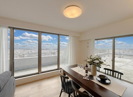 �_�ސ쌧���s�����扤�T����1���ڂ̒��Ã}���V�����̃��r���O