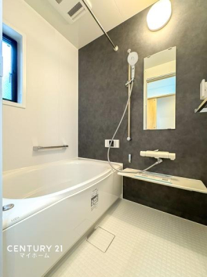 �_�ސ쌧���l�s���搼�˕���3���ڂ̐V�z��ˌ��Ă̗���