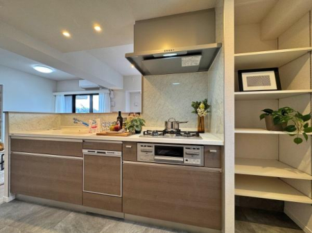 �_�ސ쌧���s������O�c1���ڂ̒��Ã}���V�����̃L�b�`��