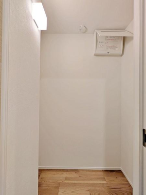 �_�ސ쌧���s�K��ˎ�4���ڂ̒��Ã}���V�����̎��[