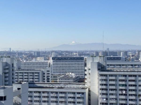 �_�ސ쌧���s�K��ˎ�4���ڂ̒��Ã}���V�����̏Z�˂���̒��]�ʐ^