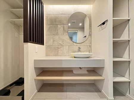 �_�ސ쌧���l�s�`�k��V���l1���ڂ̒��Ã}���V�����̐��ʑ�E���ʏ�