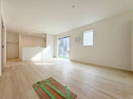 �_�ސ쌧��a�s��a�c�̐V�z��ˌ��Ẵ��r���O