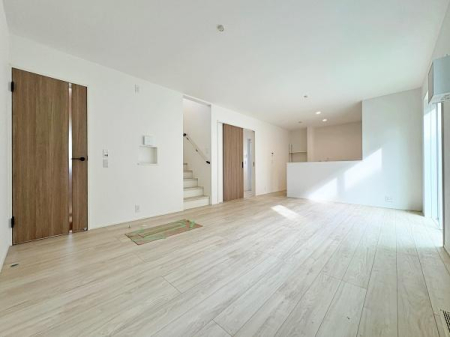 �_�ސ쌧��a�s��a�c�̐V�z��ˌ��Ẵ��r���O